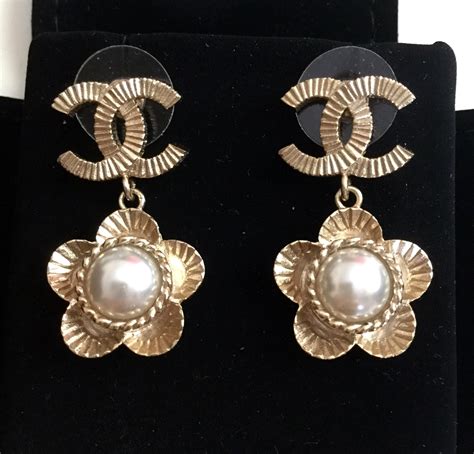 chanel cc dangle pearl earrings|chanel dangle earrings vintage.